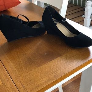 Black wedge heels. dressy